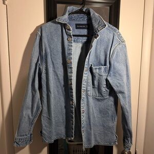 Abercrombie Relaxed Denim Shirt Jacket | Light Medium Wash | XS